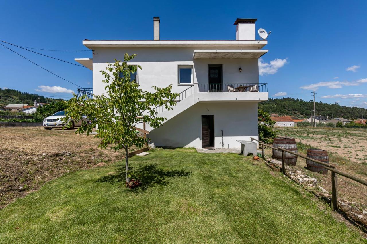 Charming Country House Ourém Buitenkant foto